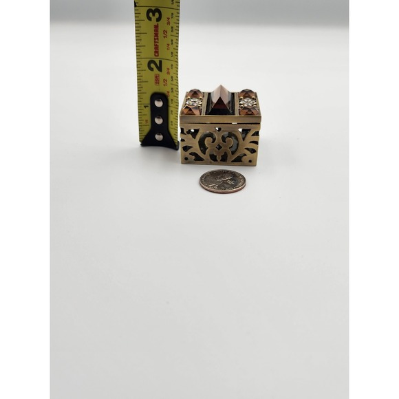 Jeweled Trinket Box Lidded Enameled Inside Beveled Rhinestones‎ Vtg Magnetic Lid - Picture 10 of 10